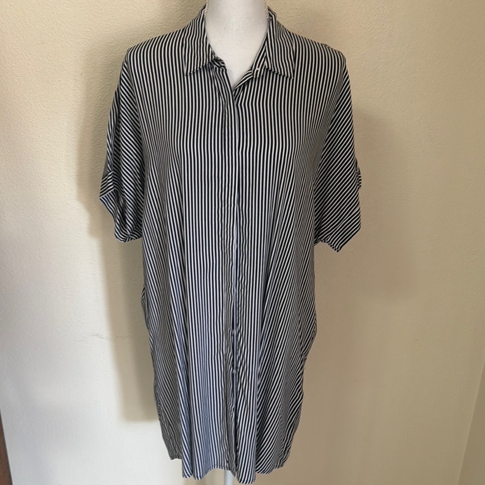 Forever 21 Black and White Striped Shirt Dress